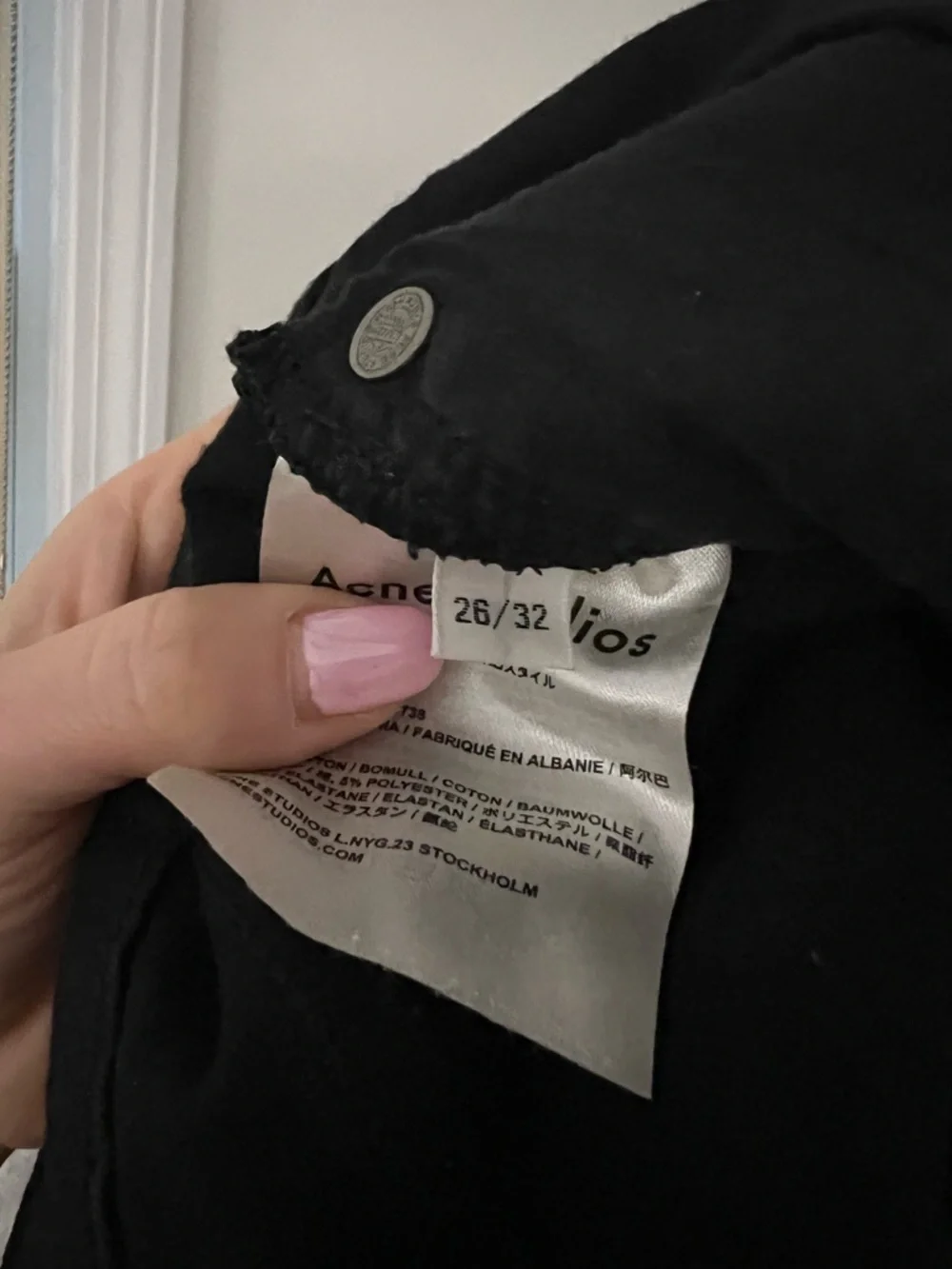 Acne Studios Women’s Pin Black Slim Jeans - Picture 8 of 8